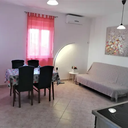 Apartment Stella *