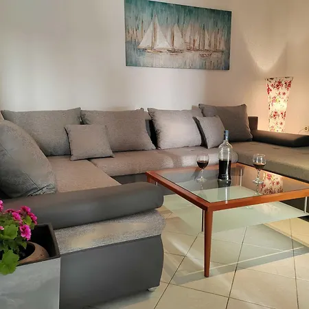 Stella * Rogoznica (Sibenik-Knin)