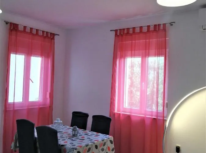 Stella * Rogoznica (Sibenik-Knin)